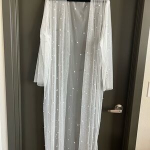 Arula Sheer White Pearl Kimono